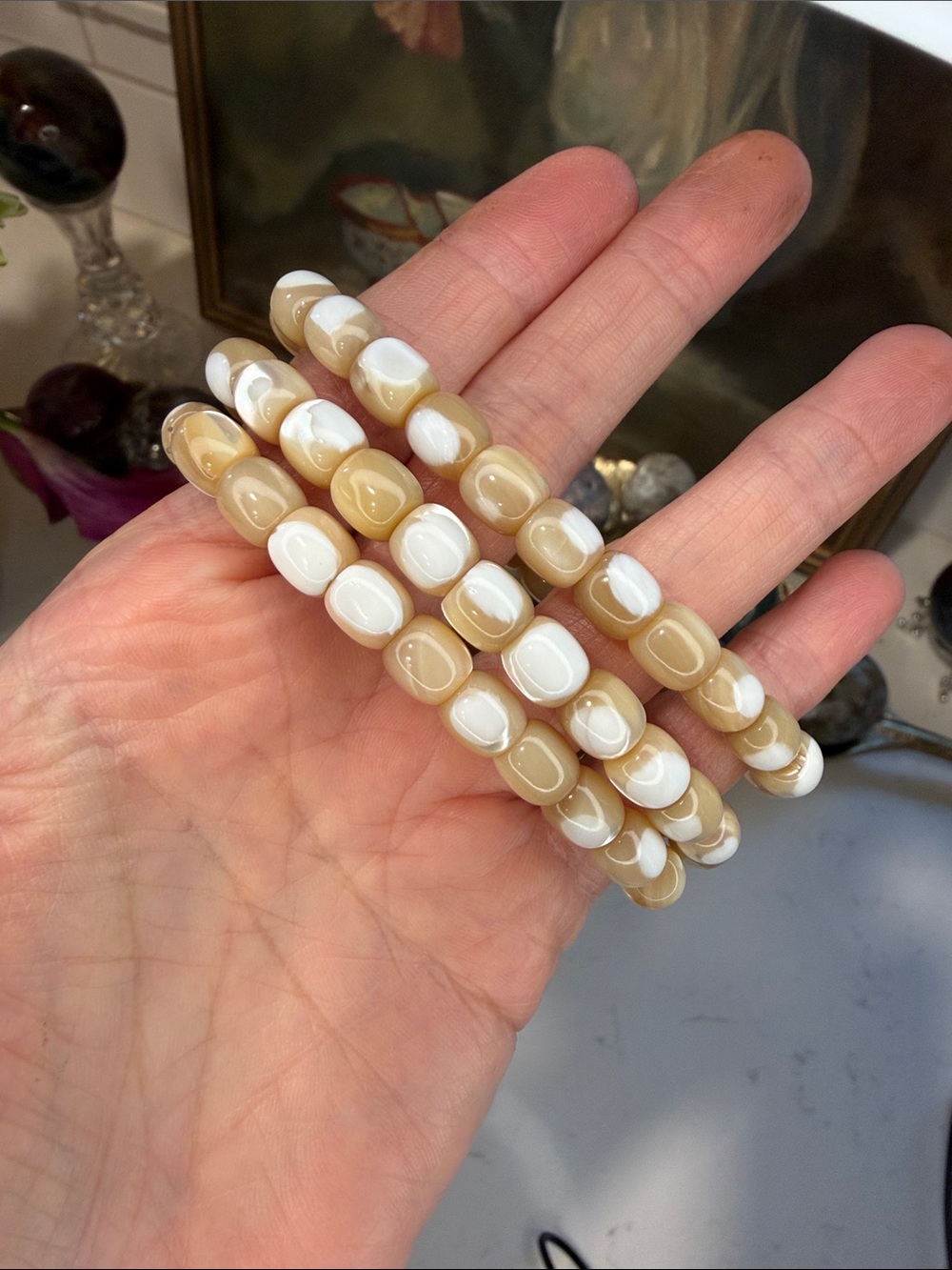 Shell Bracelet (listing is for 1): B1144
